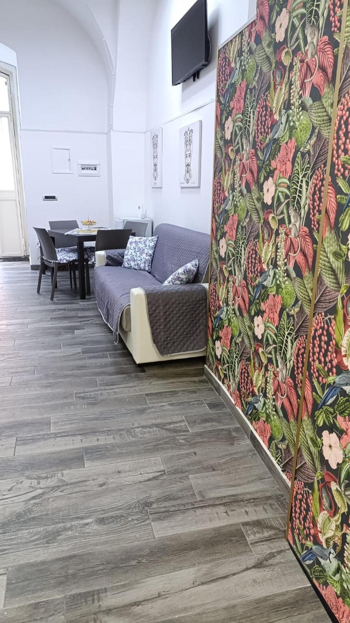 Il Castello Di Patty Apartment Катания Екстериор снимка